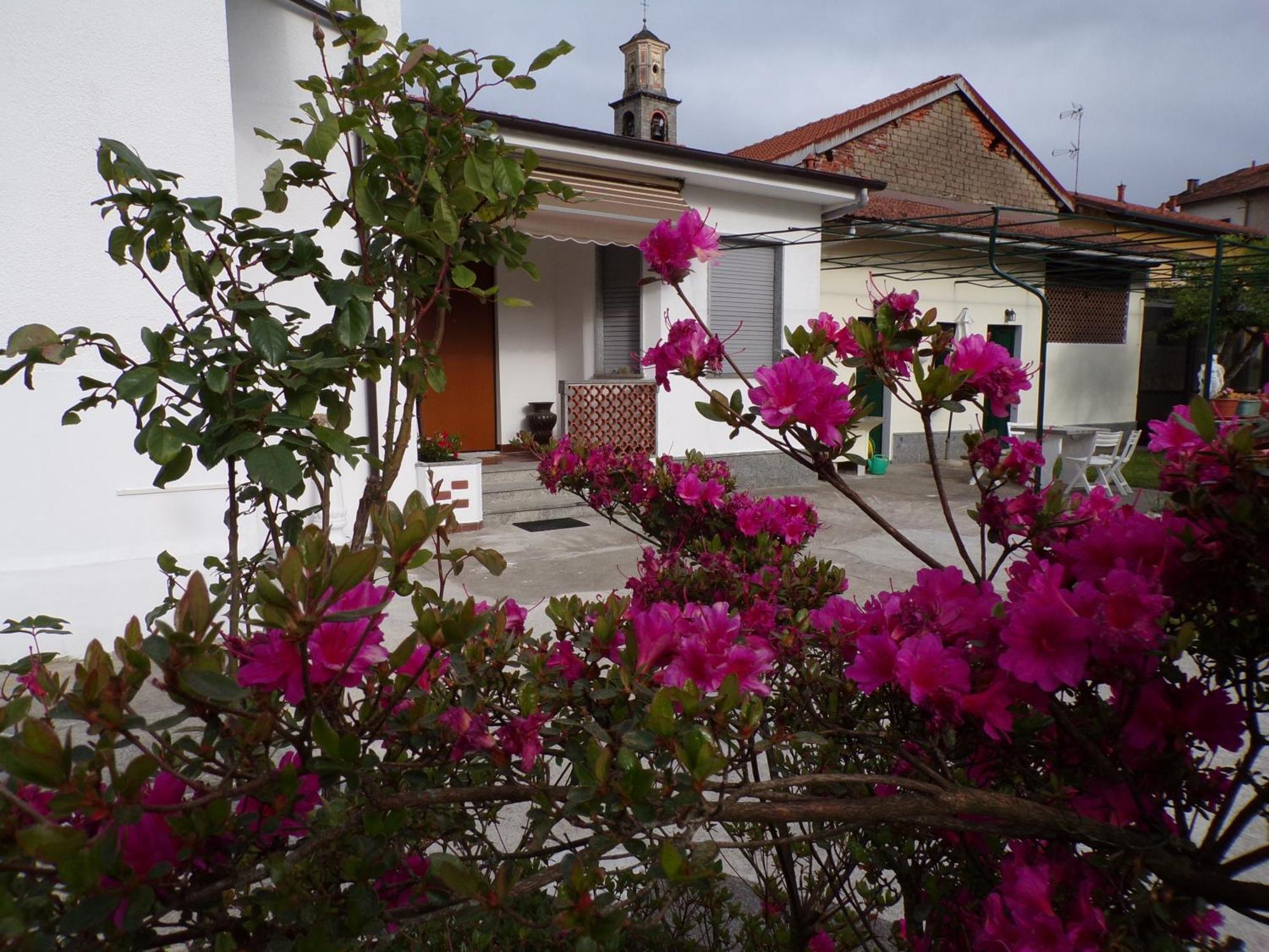 Invorio Inferiore Casa Vacanze Terra Di Mezzo מראה חיצוני תמונה